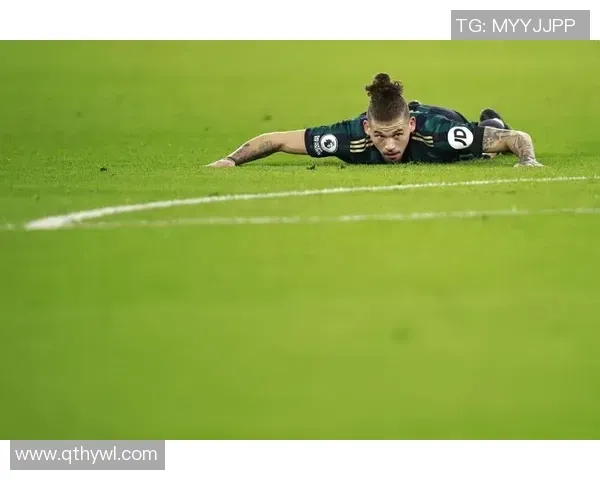 拜仁慕尼黑大胜沃尔夫斯堡：德甲重启，乌龙球纪录之夜